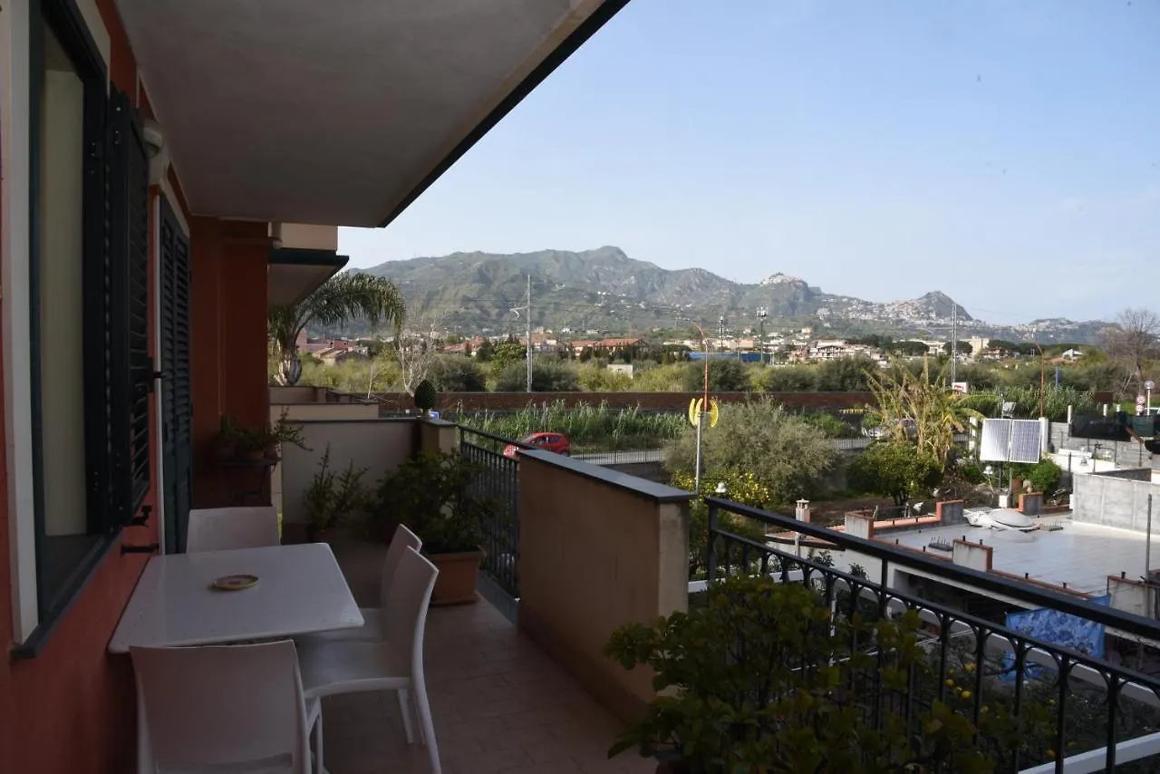 Villa Casa Rosanna Giardini Naxos 0*,