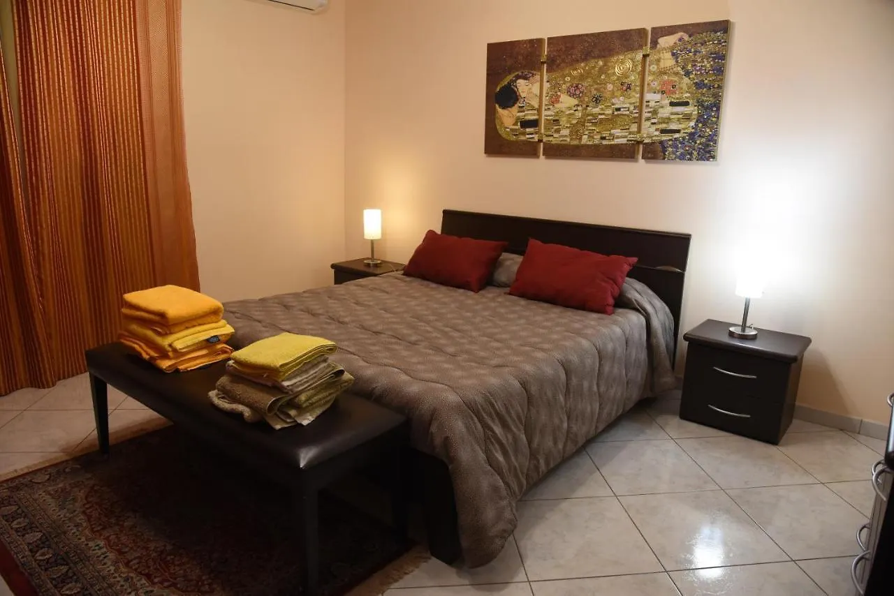 Villa Casa Rosanna Giardini Naxos 0*,  Italia